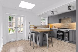 Kitchen- click for photo gallery
